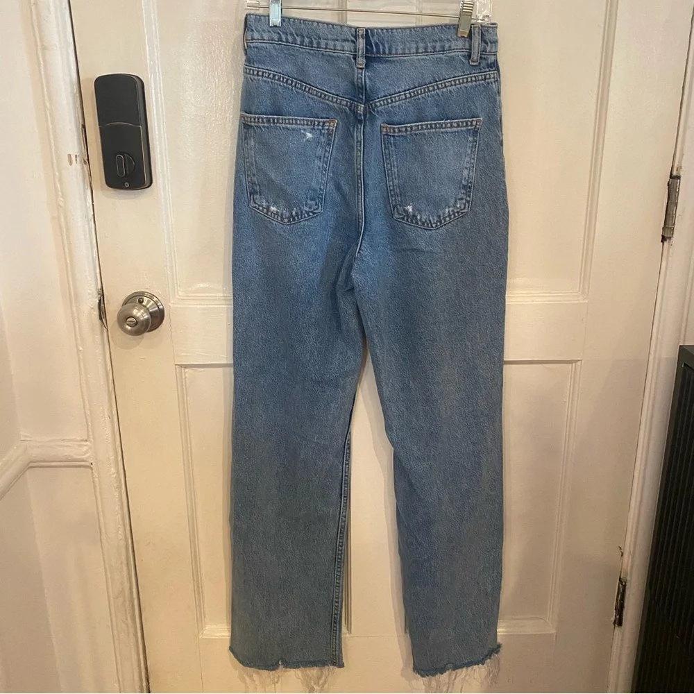 Zara High Waisted Distressed Jeans - Picture 8 of 8